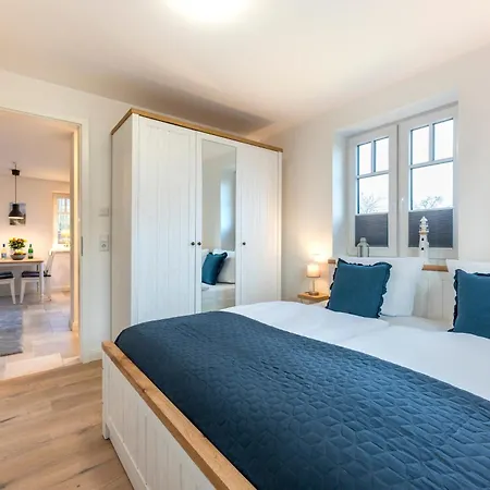 Ankerplatz - A77380 Oevenum